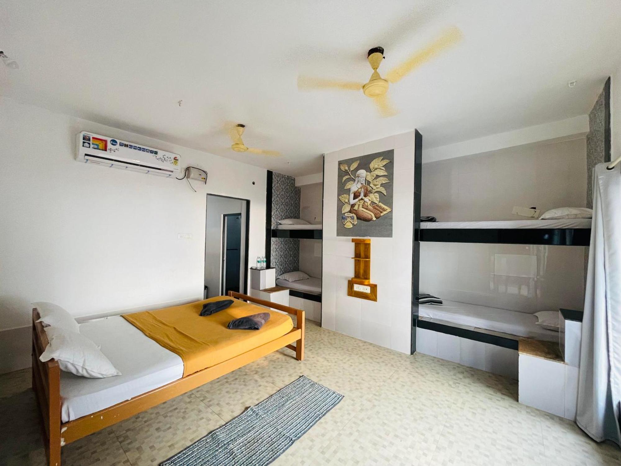 The La Mer Beach Resort 戈卡尔纳 外观 照片